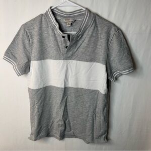 Calvin Klein Jeans Men’s Gray White Polo Shirt with Color-Blocked Design Size M